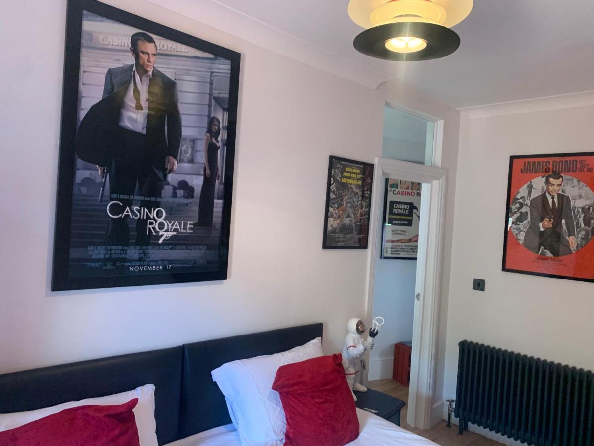 פורטסמות' Southsea Royale James Bond 3 Bed Cool Penthouse, Seafront Parking מראה חיצוני תמונה